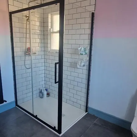 Large & Colourful Family 4bd With Kids Playground Holiday home Dublin